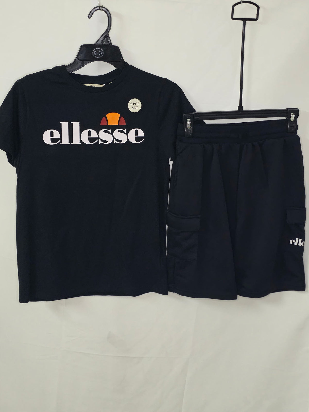 Ensemble Ellesse noir ado